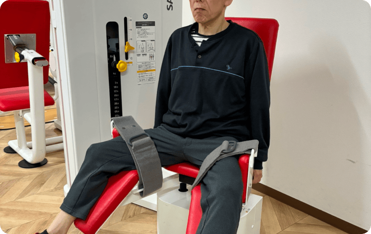 下半身用のトレーニングマシン
